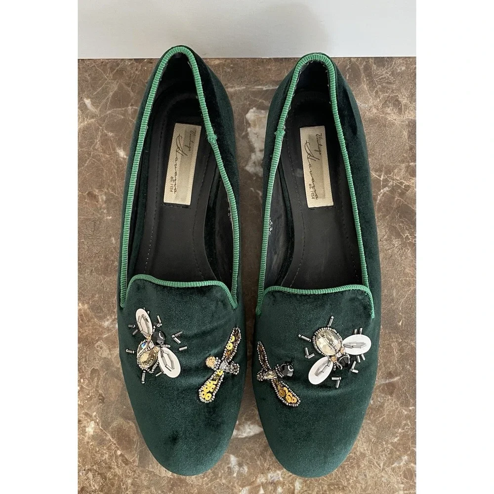 Vintage Havana Green Velvet‎ Flats Beaded Bees Dragonflies Holiday Old Money 8.5